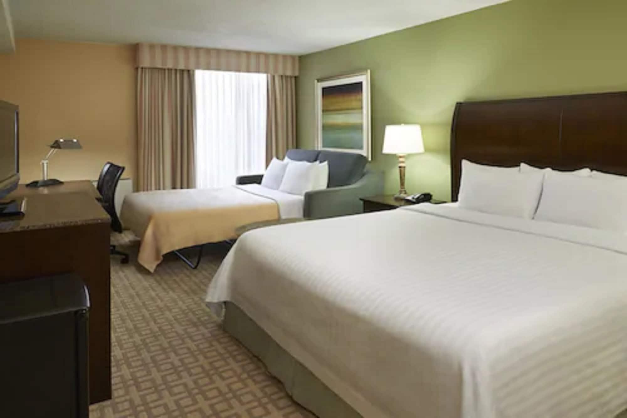 Hotel Carlingview Toronto Airport Mississauga Exteriör bild